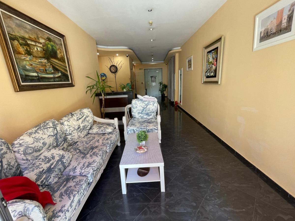 Alexandrov Plaza studio Apartment Nesebăr Exterior foto