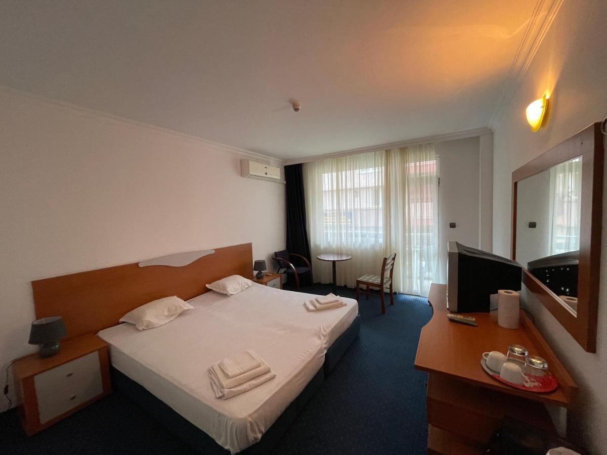 Alexandrov Plaza studio Apartment Nesebăr Exterior foto